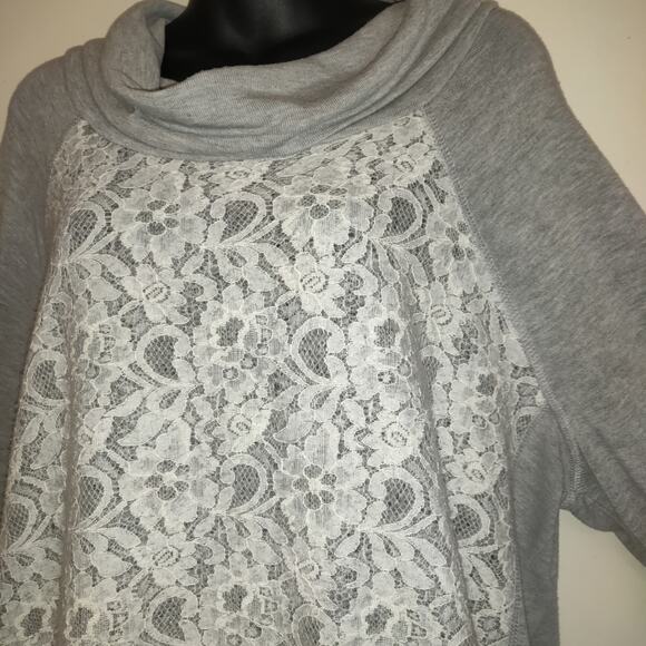 Sunday Cowl Neck Top Sz 2X Gray White Lace Front Panel Lightweight Sweater - Picture 3 of 16